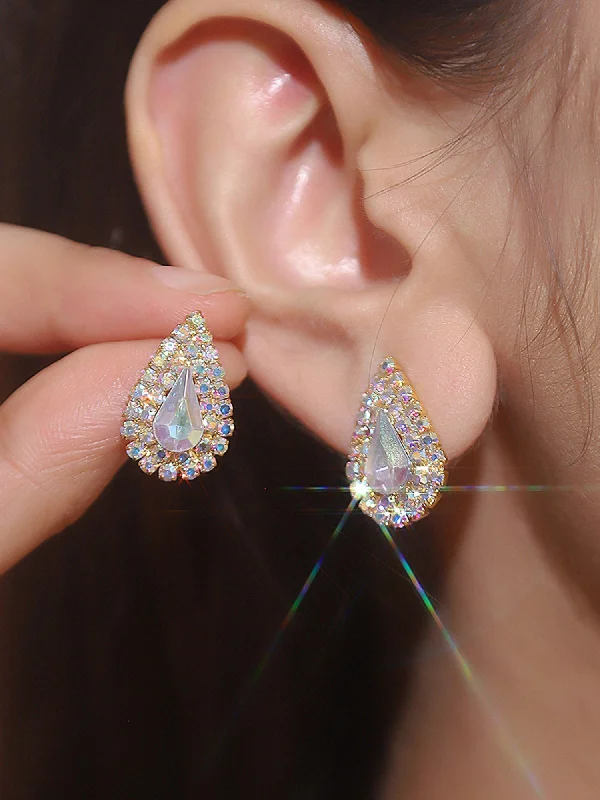 Discounted Jewelry For A Glamorous Look Effortlessly Chic Rhinestone Teardrop Earrings