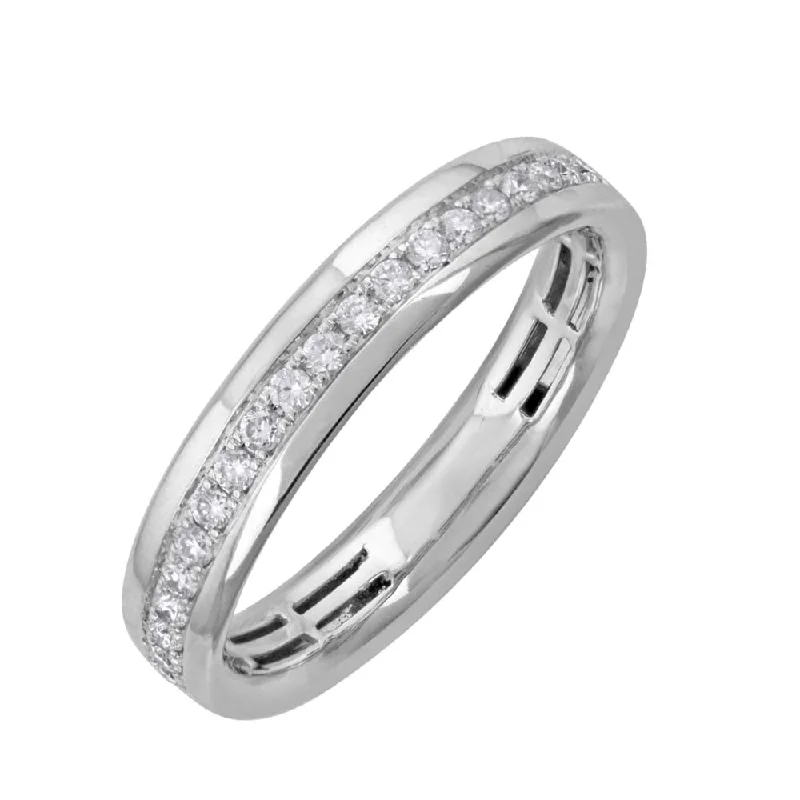 1/4 Carat Diamond Wedding Band Ring in Gold - IGI Certified