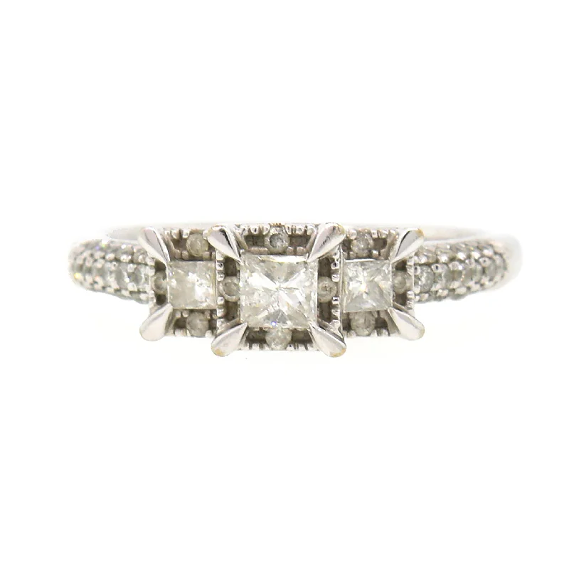 Last Chance To Grab Your Favorite Jewelry At A Discount Princess Cut Diamond 10k Gold Engagement Ring