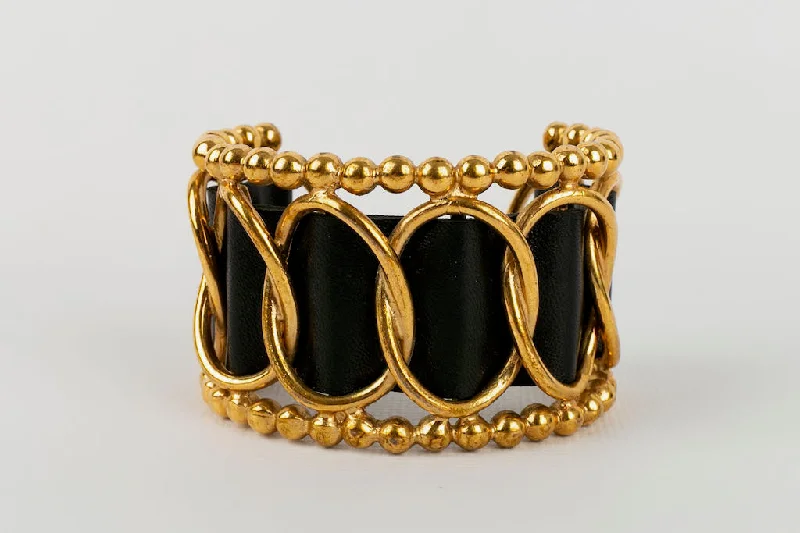 Bracelet en cuir Chanel 1990s