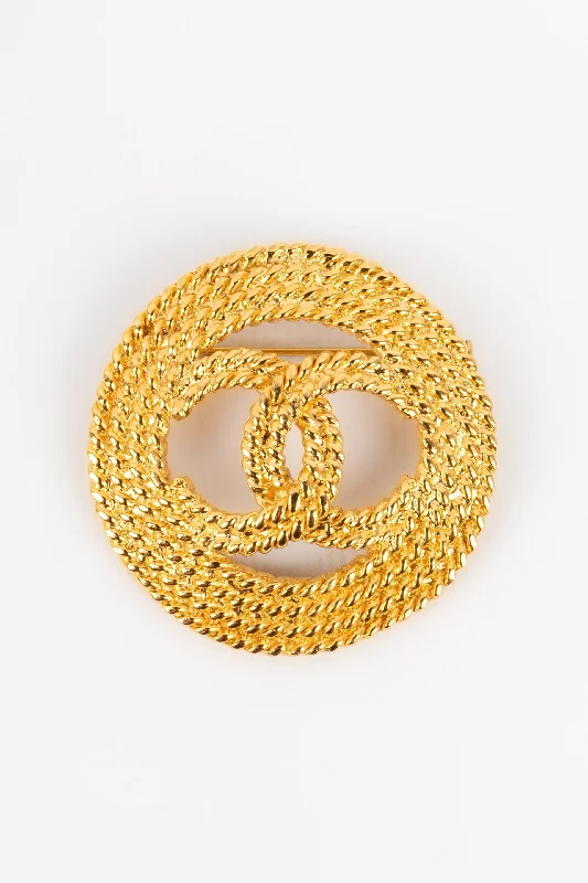 Premium Diamond Jewelry At Once-In-A-Lifetime Discounts Broche cc Chanel