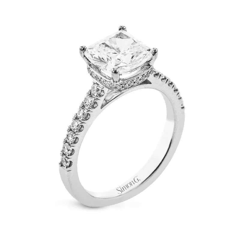 Cushion-Cut Hidden Halo Engagement Ring In 18k Gold With Diamonds