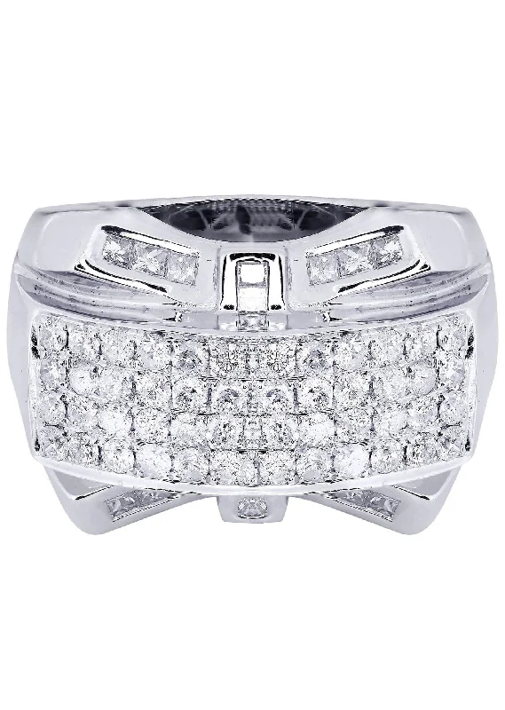 Elegant Designs, Unbeatable Discounts – Shop Jewelry Now White Gold Pinky Diamond Ring| 1.14 Carats| 16.31 Grams