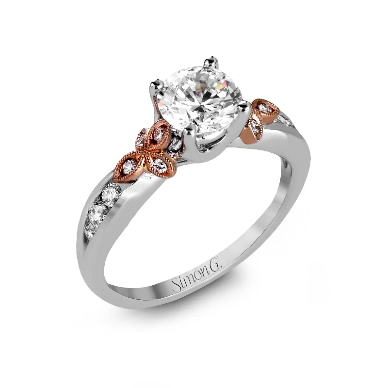 The Jewelry Sale You've Been Waiting For Is Here Round-Cut Engagement Ring In 18k Gold With Diamonds