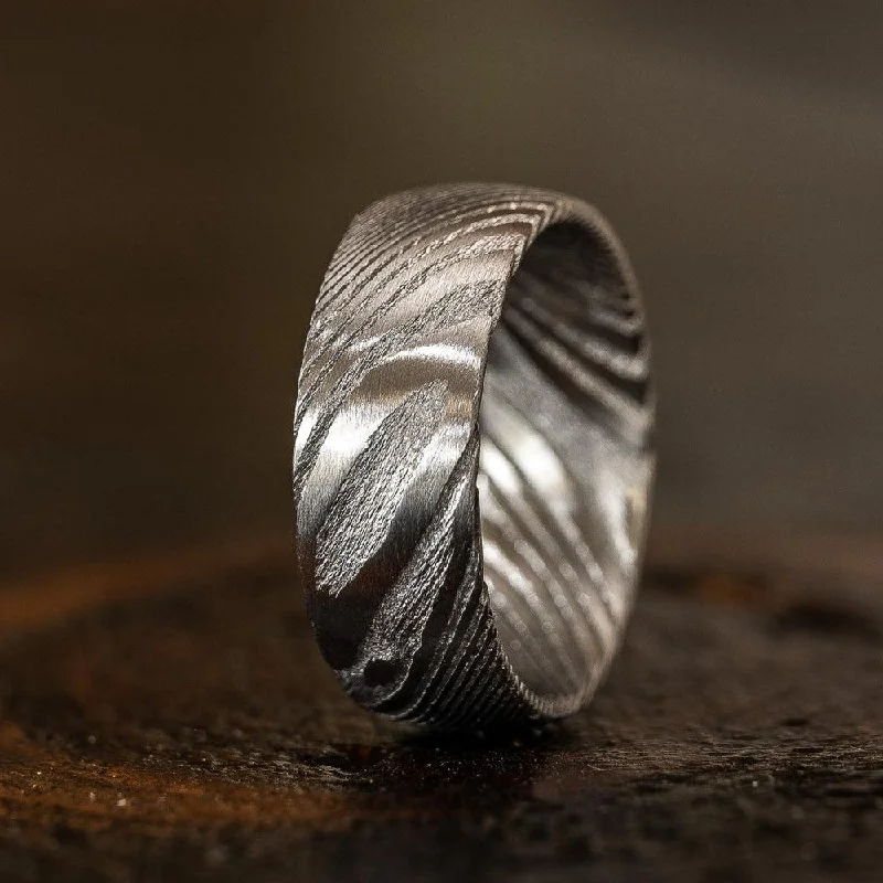 Shop Dazzling Jewelry At The Best Prices "Poseidon" Natural Vein Ring