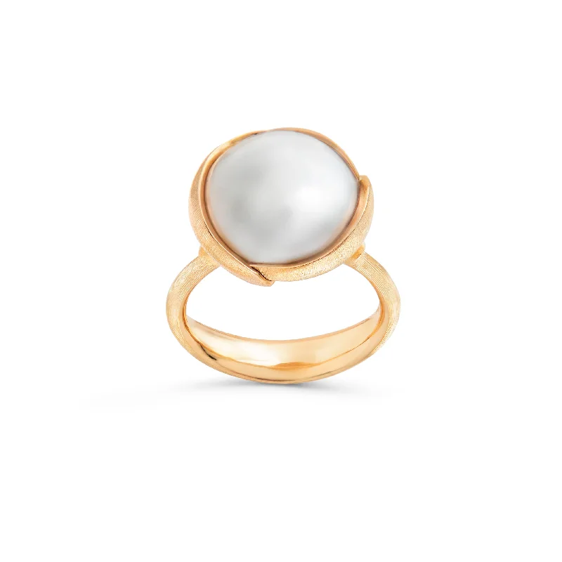 Shop Modern Jewelry Collections With Exclusive Discounts Large Lotus 18K Gold Ring w. Pearl