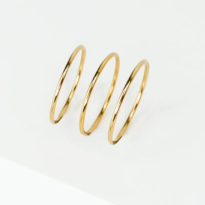 Grab Exquisite Jewelry At The Lowest Prices Smooth Stacking Ring