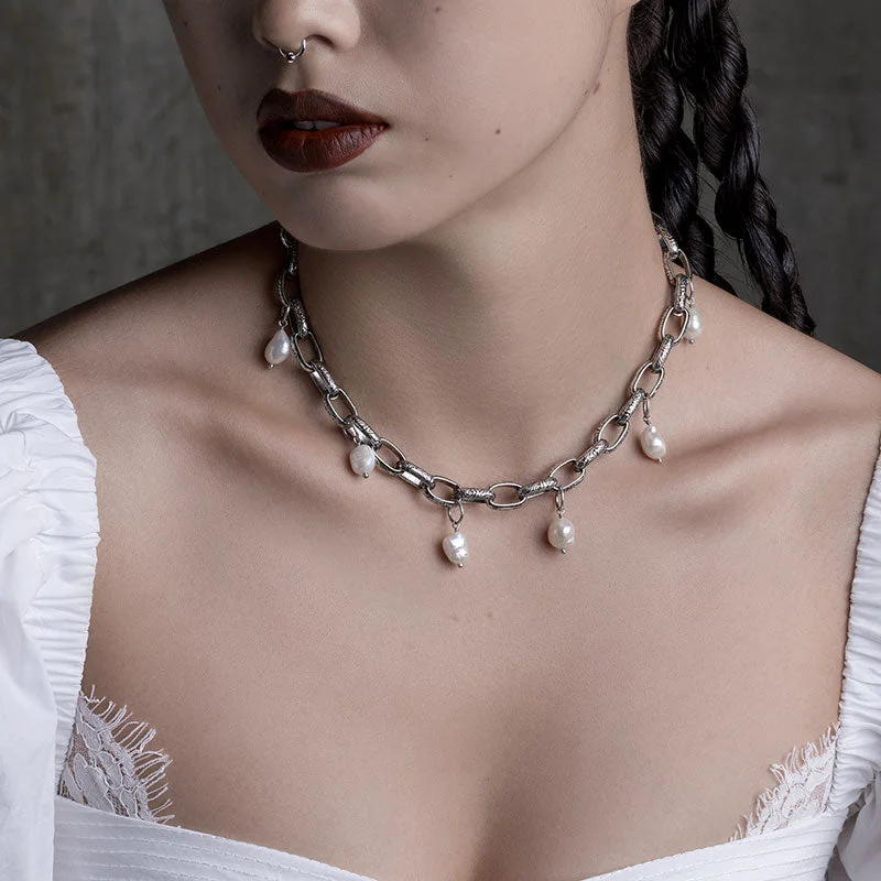 Waterproof Stainless Steel Jewelry For Lasting Beauty SOVEREIGN. Ornate Link Pearl Collar - Silver