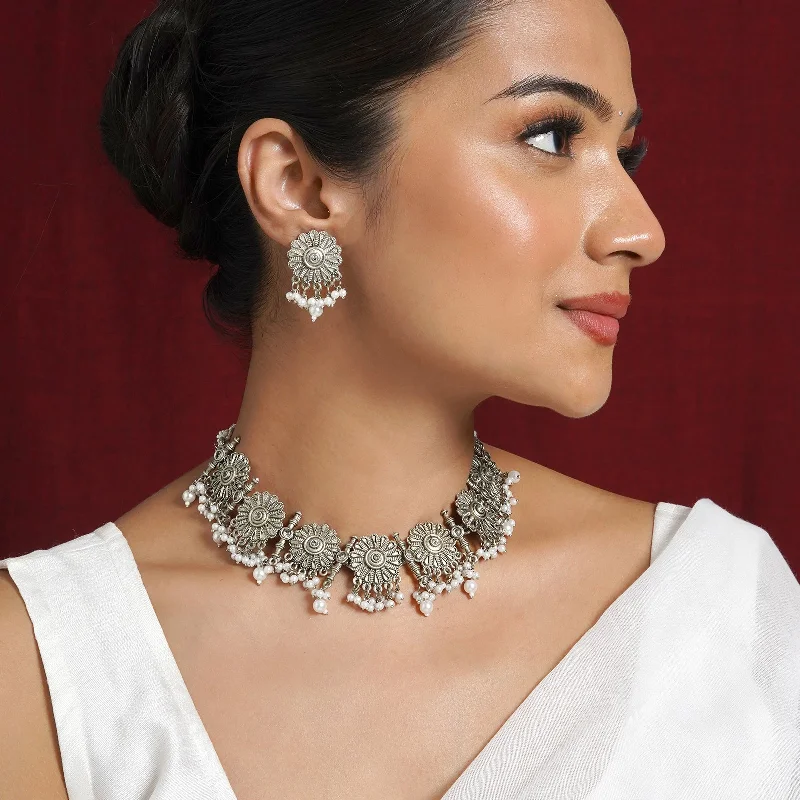 Make Every Moment Shine – Jewelry Discounts Available Teejh Kettilamma Silver Oxidised White Necklace Set