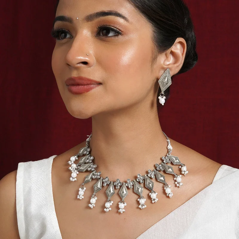 Elegant Designs, Unbeatable Discounts – Shop Jewelry Now Teejh Sanghamitta Silver Oxidised White Necklace Set