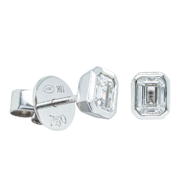 Last Chance To Grab Your Favorite Jewelry At A Discount 18ct White Gold .60ct Diamond Stud Earrings