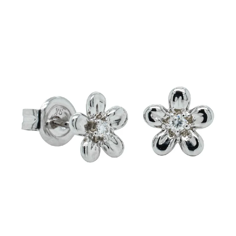 Luxury Handcrafted Jewelry For Elegant Looks 9ct White Gold .04ct Diamond Flower Stud Earrings