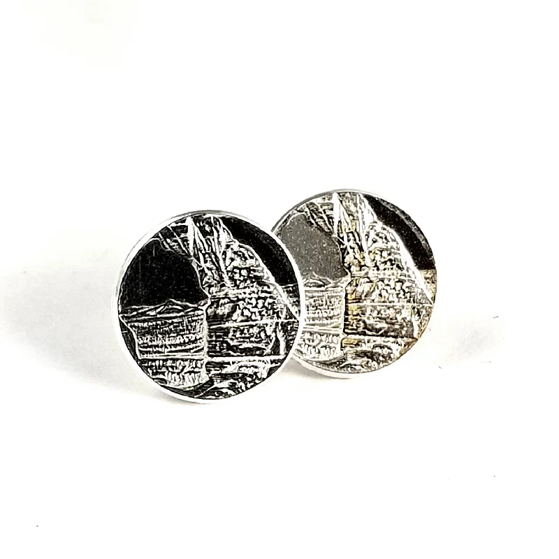 Exclusive Online Jewelry Sale – Don't Wait Arches National Park Quarter Punch Out Stud Earrings