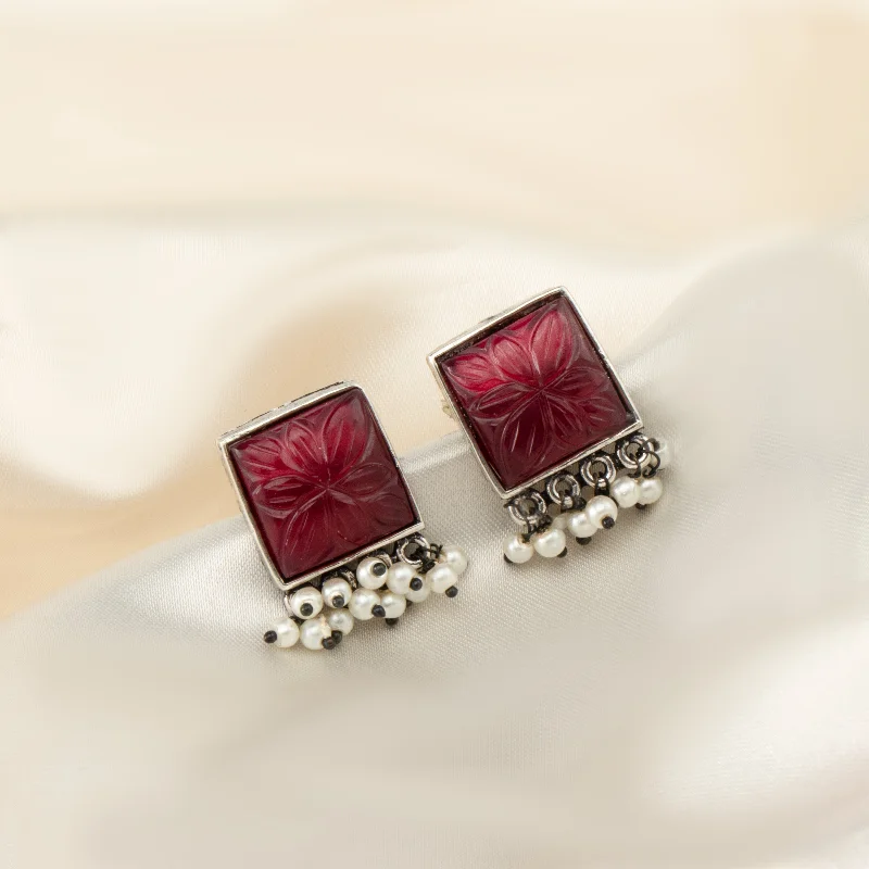 Premium Jewelry At Special Low Prices For A Limited Time Nipura Red Pearly Sanna Stud Earrings