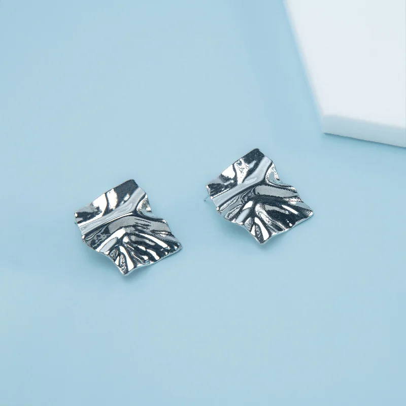 Flash Sale On Stunning Jewelry – Don't Miss Out Nipura Silver Wrinkly Stud Earrings