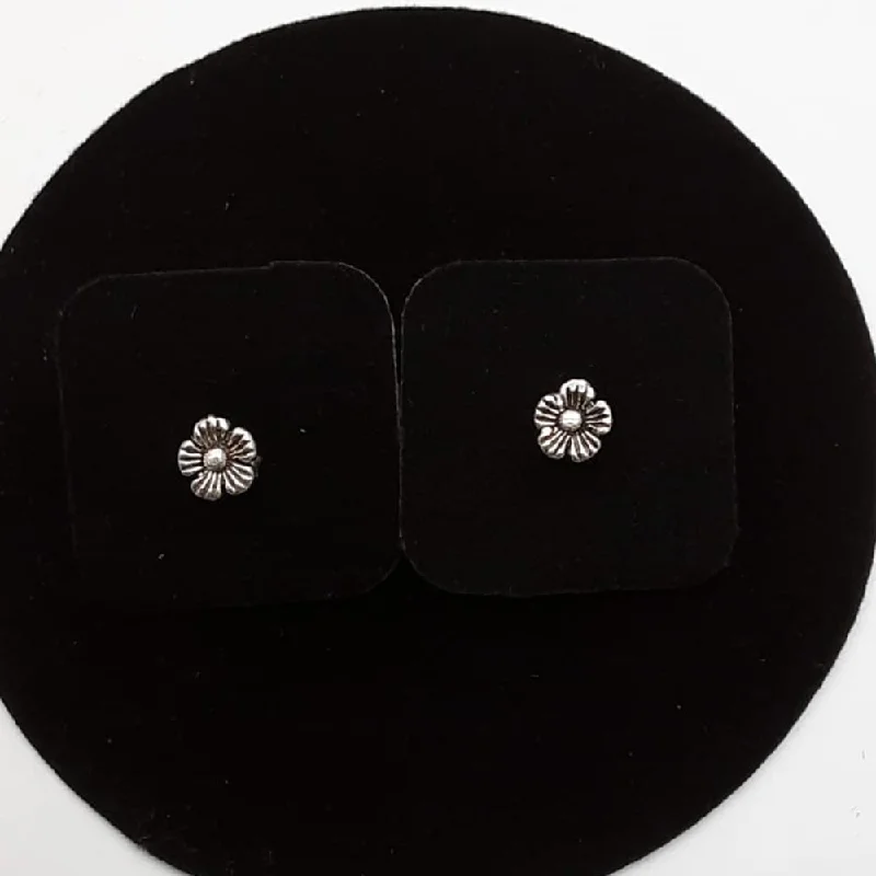 Dainty And Elegant Jewelry Now At Reduced Prices Runa Works 925 Sterling  Silver  Stud Earrings