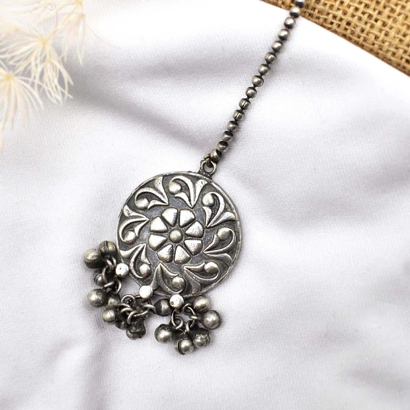 Seasonal Jewelry Deals – Elevate Your Style Teejh Vaaiza Silver Oxidised Maang Tika