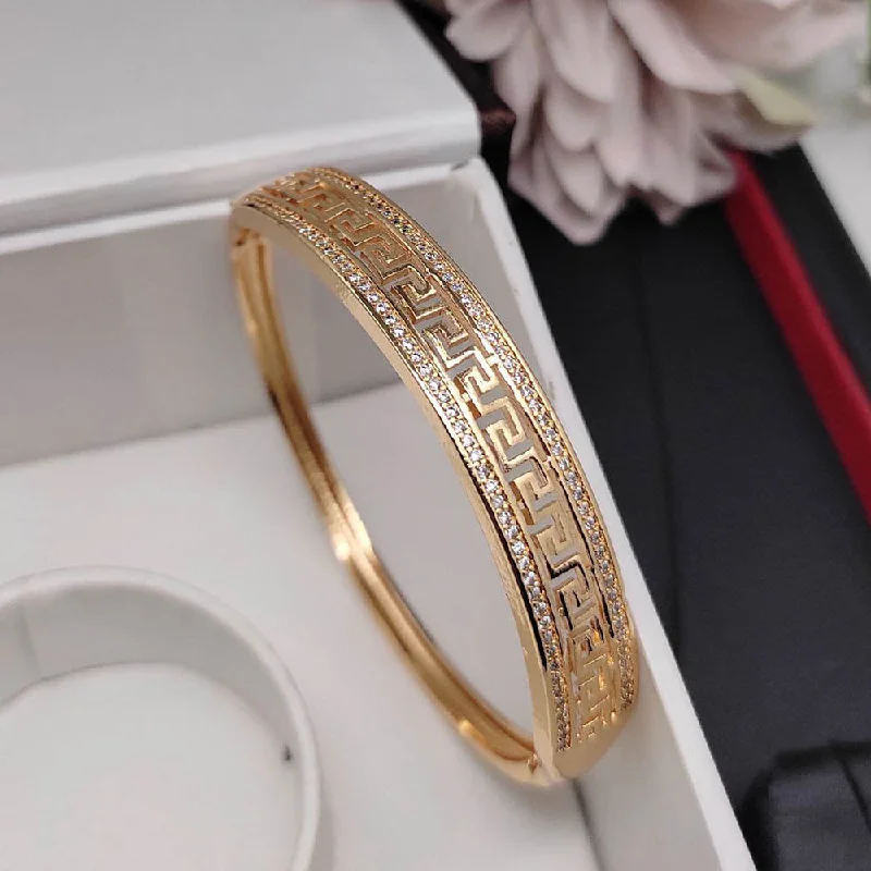 Special Jewelry Deals – Upgrade Your Collection Aamrapali Gold Plated American Daimond Bracelet