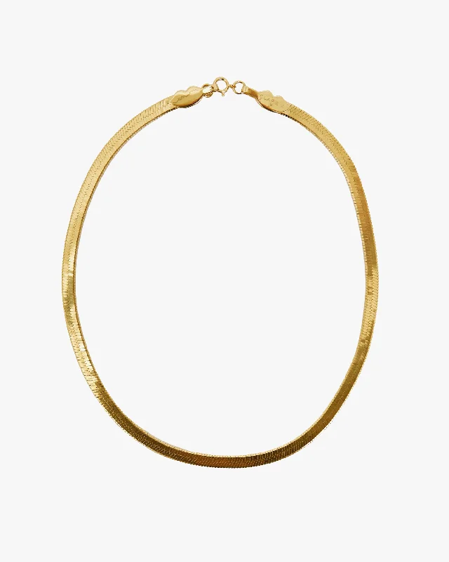 Get The Best Deals On Timeless Jewelry Pieces Herringbone Chain Necklace