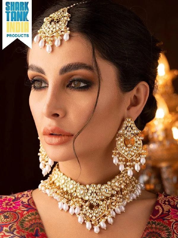 Clearance Sale On High-End Jewelry Collections Rubans Gold-Plated White Stone Studded & Beaded Jewellery Set