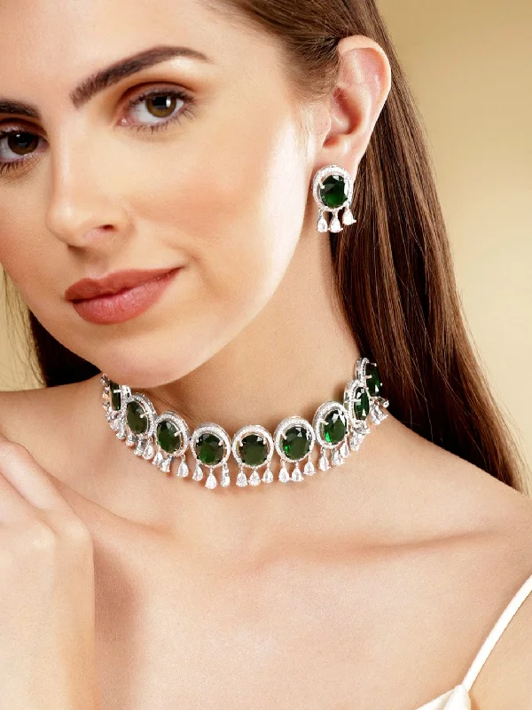 Affordable Luxury Jewelry For Every Occasion Rubans Rhodium Plated Premium White & Emerald Solitaire Zircons Necklace Set.